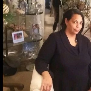 Meet your Posher, Lori